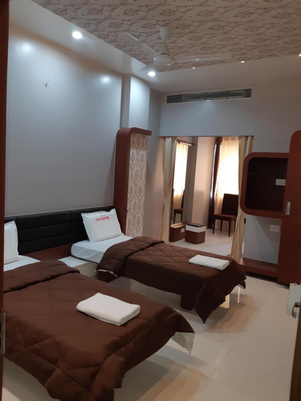 Hotel Pushpak Satara Extérieur photo
